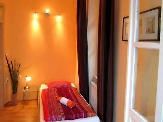 Отель Velvet Old Town 3*
