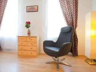 Отель Velvet Old Town